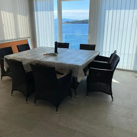 Desiree Semesterbostad