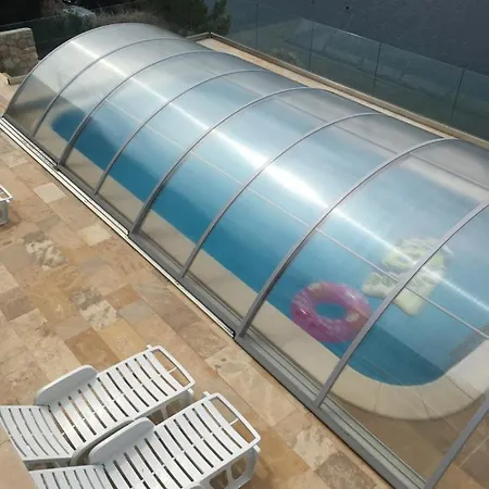 Desiree Semesterbostad *