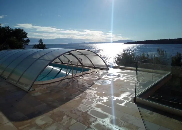 Holiday home Desiree *